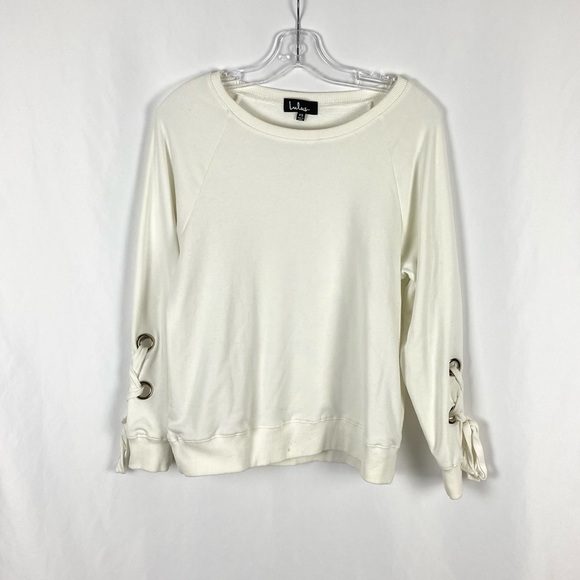 Lulu’s Trend Zone Grommet Sweater - Picture 2 of 5